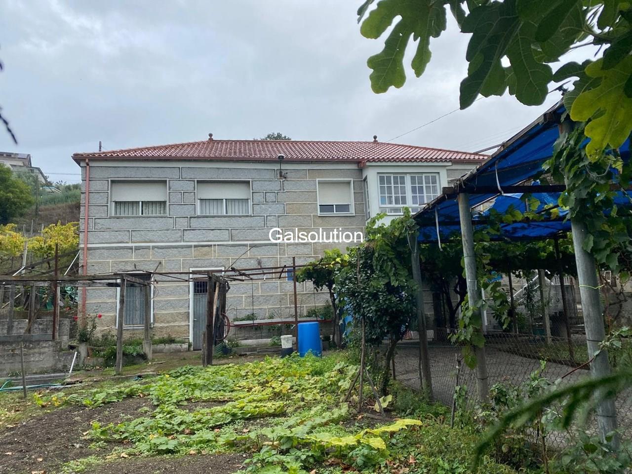 Foto 3 Casa con bus urbano