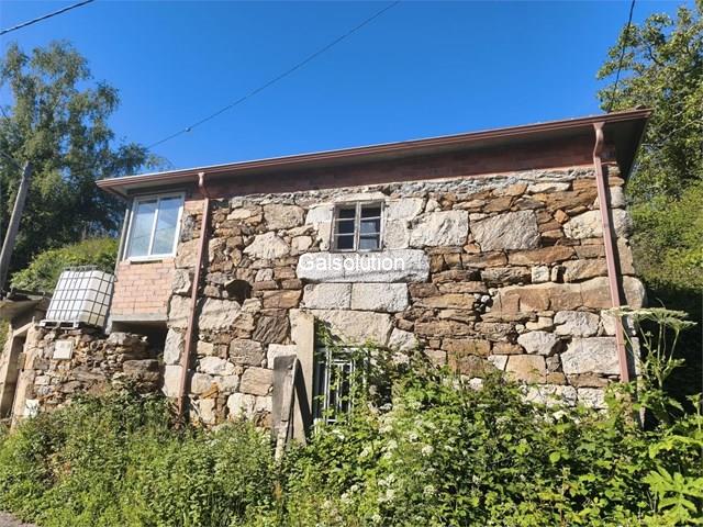 Casa de piedra en Ramirás 